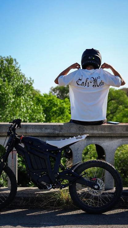 Cal1Moto-White-100% Cotton T-Shirt